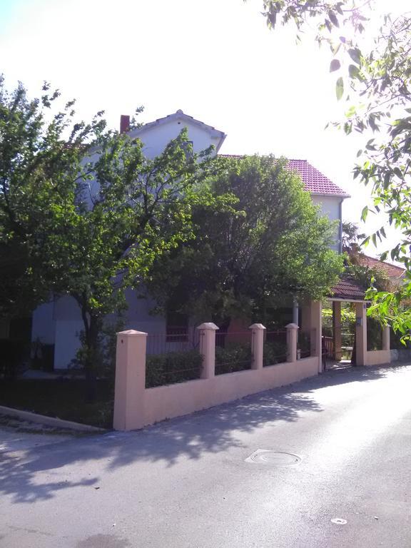 Apartment Ruzica Sukošan エクステリア 写真